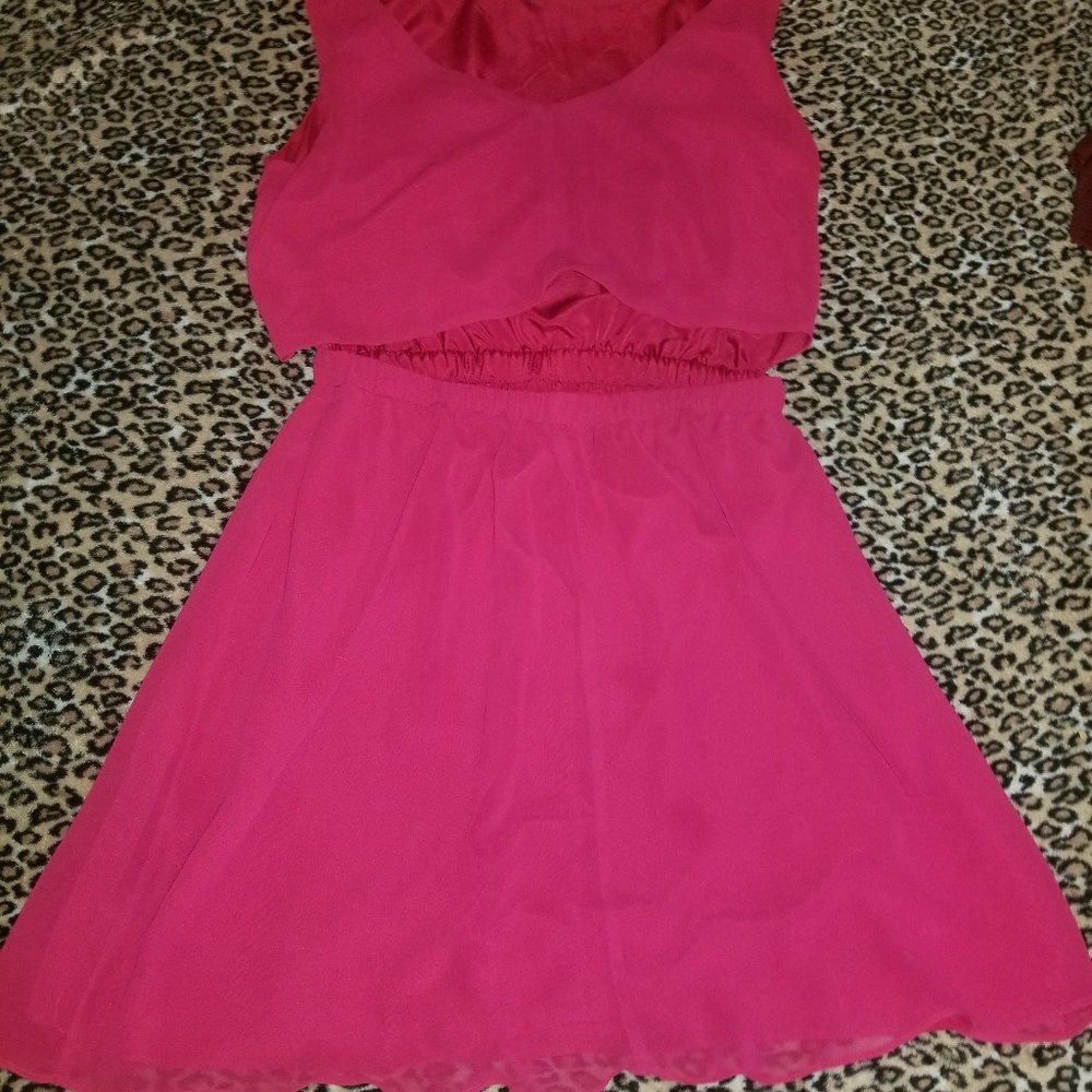 Dress - Picture 2 of 3